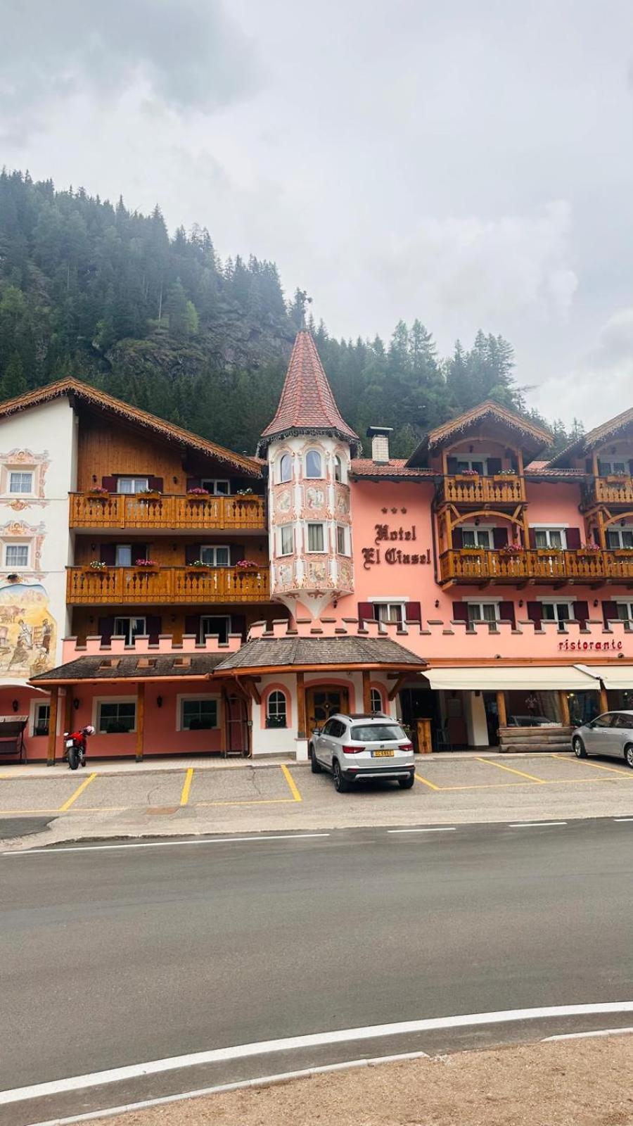 Hotel El Ciasel à Canazei Extérieur photo