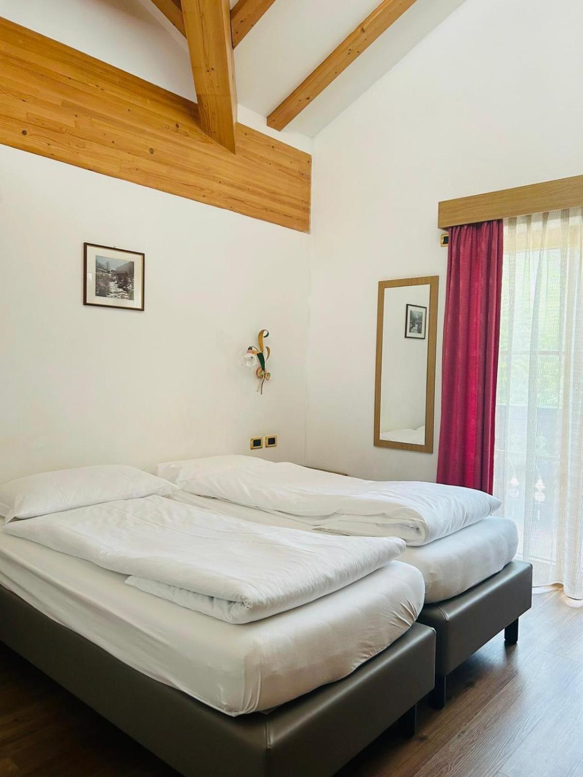 Hotel El Ciasel à Canazei Extérieur photo